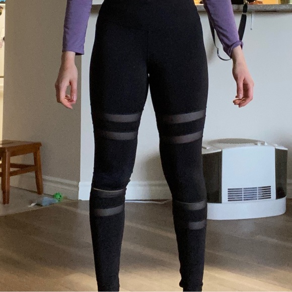 Ivviva leggings with mesh cutouts in Girls size 12 / Women’s XS - Picture 2 of 4